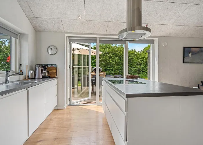 Holiday home Five-bedroom In Haderslev