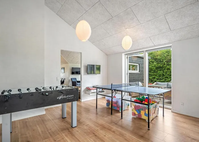 Five-bedroom In