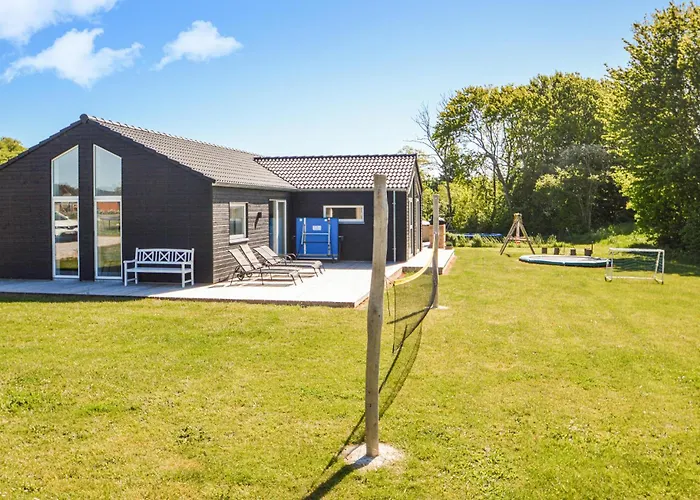 Five-bedroom In Haderslev